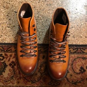 Never worn Magnanni walking boots